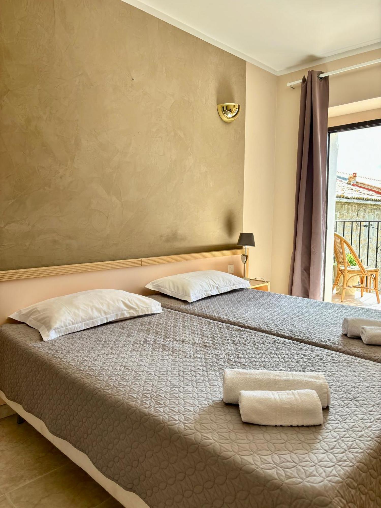 Hoetel U Santa Maria Olmeto  Habitación foto